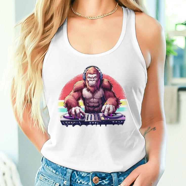Bassquatch 音楽愛好家のためのサスカッチdjデザイン 長袖tシャツ タンクトップ