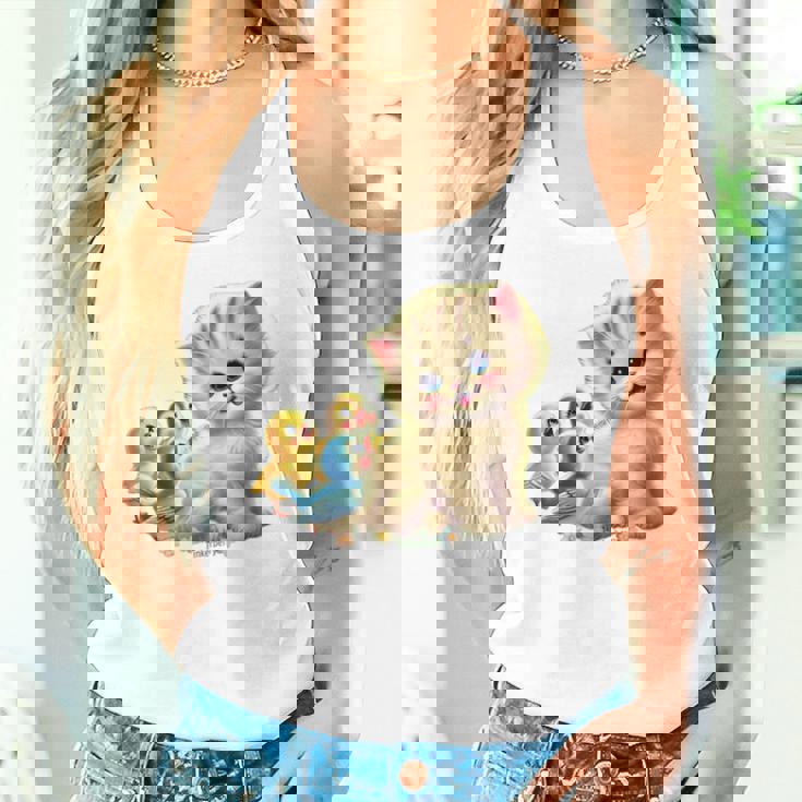 Kitten With Happy Little Birds タンクトップ