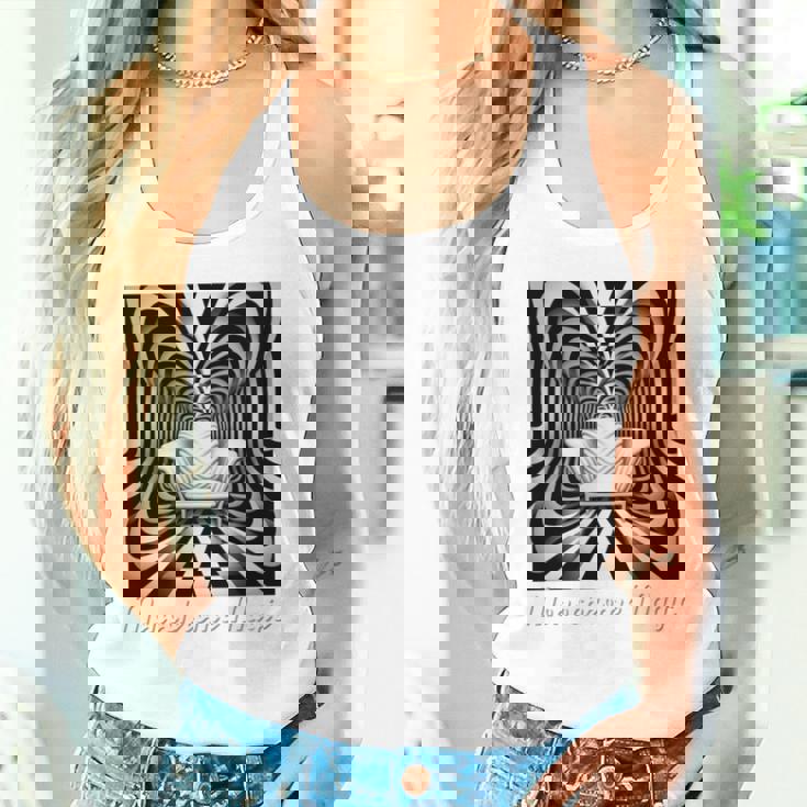 Monochrome Magic 幾何学トリックアート 長袖tシャツ タンクトップ