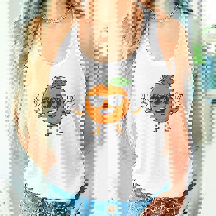 オレンジ 面白い 人間 クール シェード 腕 脚 夏 太陽 タンクトップ