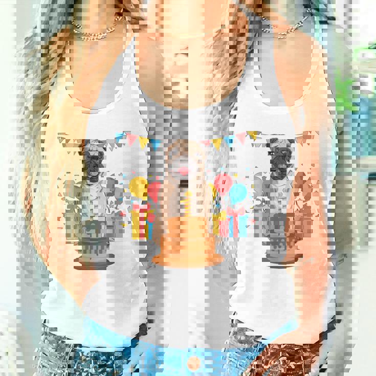 パグ 1歳 誕生日 お祝い ケーキ ペット 動物 犬 オーナー パグ タンクトップ