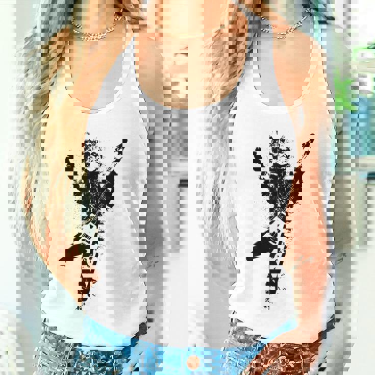 フライングvギターで遊ぶ猫 タンクトップ