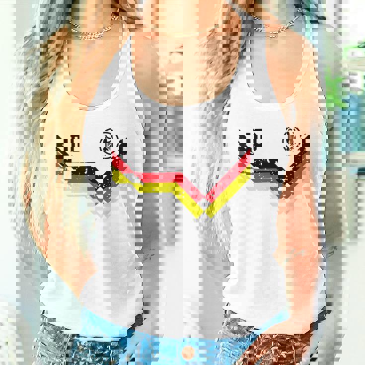 レトロなドイツシャツサッカージャージードイツ タンクトップ