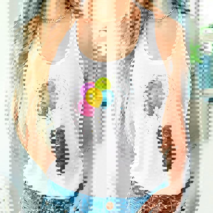 可愛い赤ちゃんのゴリラシルバーバックグラフィックバルーンアートワーク。 タンクトップ