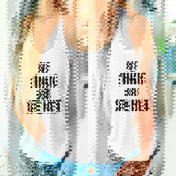 考えすぎてカフェイン入りの面白い タンクトップ