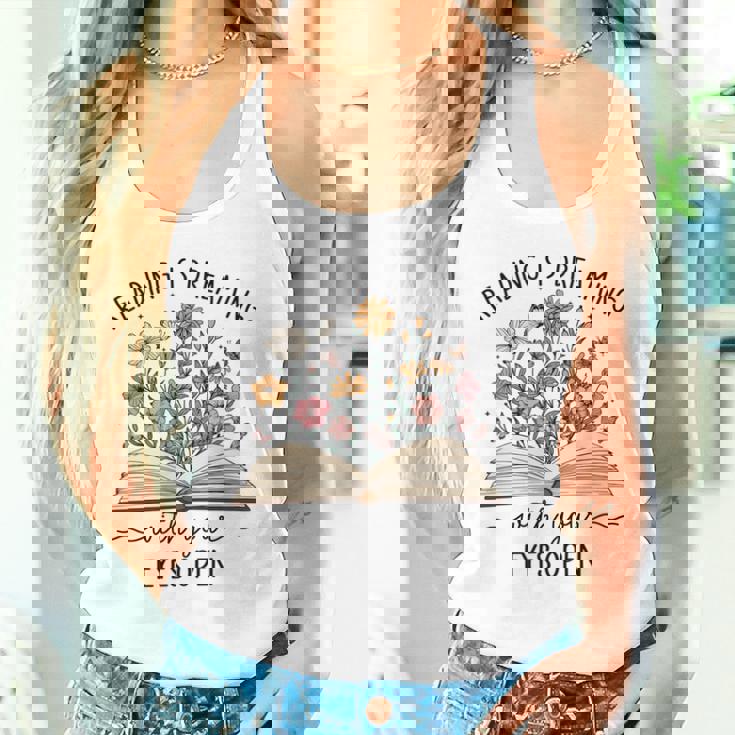 読書は目で見る夢を見る本好き読者 長袖tシャツ タンクトップ