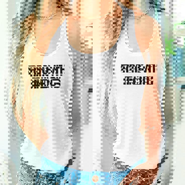 面白いエッグベネディクトの名言「ベネディクトの友達かっこいい」 タンクトップ