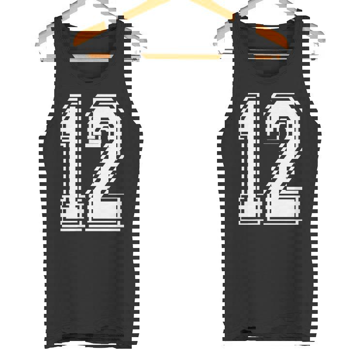 12番の前面と背面にホワイトのプリント。 タンクトップ