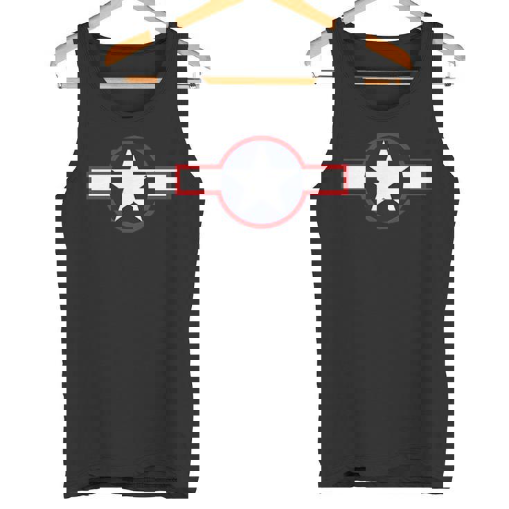 1943年アメリカ空軍ラウンド。 タンクトップ