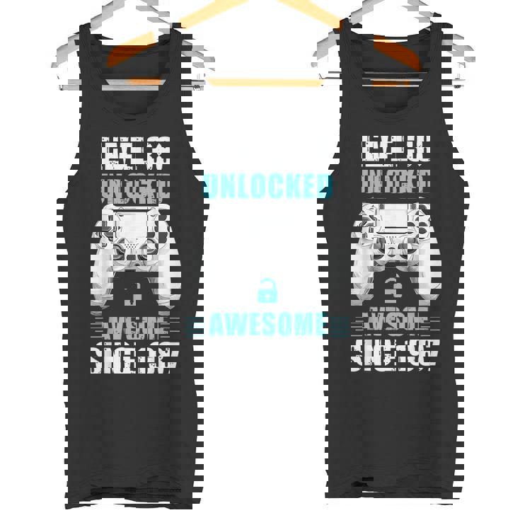 38歳の誕生日ビデオゲーマー レベル38 アンロック済み 1987年以来 タンクトップ
