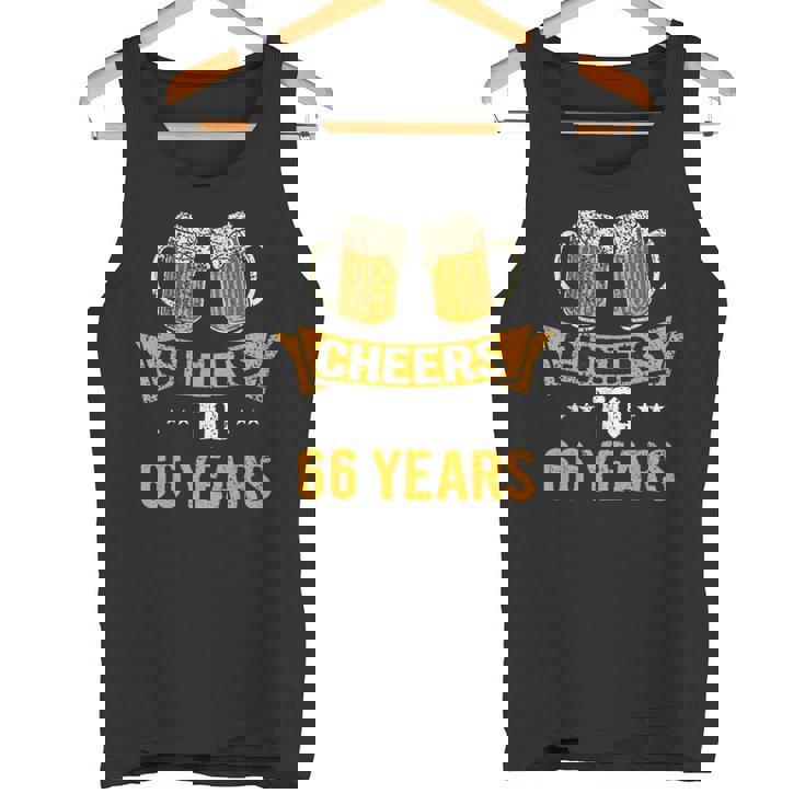 Cheers To 66歳 66歳 誕生日パーティー お祝いギフト タンクトップ
