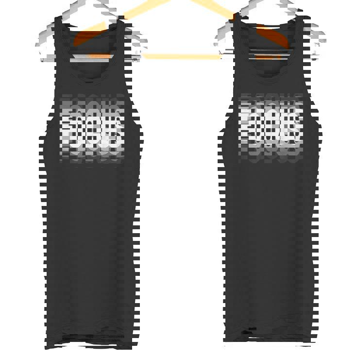 Focus クール トリッピー オプティカル イリュージョン タンクトップ