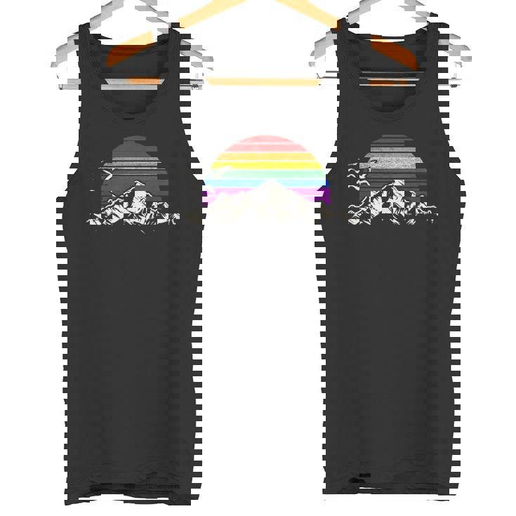 Lgbtq レインボー 山 サンセット ヴィンテージ タンクトップ