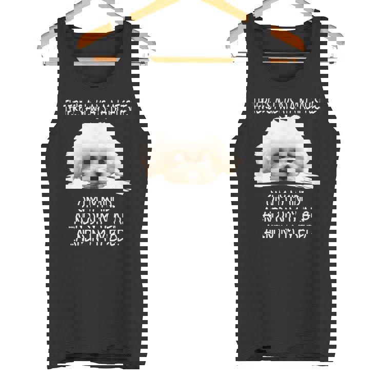 Maltese Dog Is On My Mind 面白い子犬オーナーデザイン タンクトップ