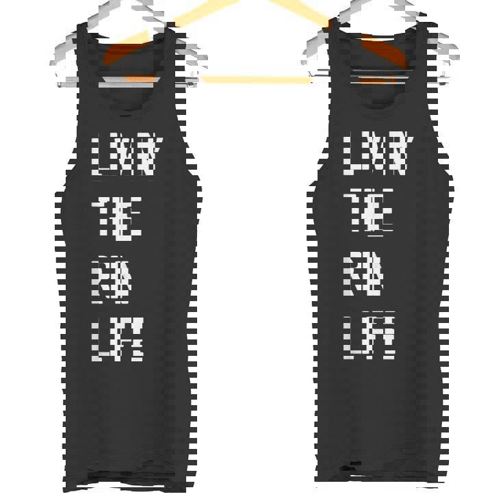 Rin の人生を生きている Rin タンクトップ