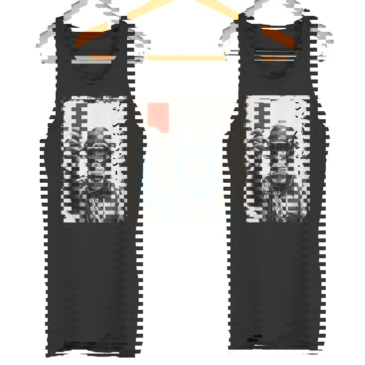 「シンパンジー」審判 シンパン チンパンジー レッドカード 猿 サル スポーツ サッカー 日本語 カタカナ かっこいい タンクトップ