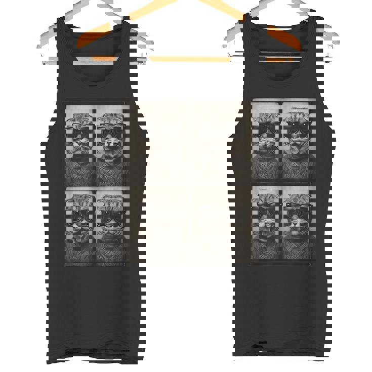 おしゃれメガネのスコティッシュフォールド タンクトップ