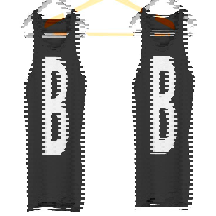 アルファベットアルファベットモノグラムイニシャル。 タンクトップ