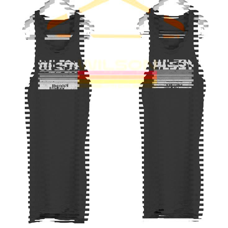 ウィルソン 姓 誕生日 家族 再会 80年代 90年代 夕日 タンクトップ