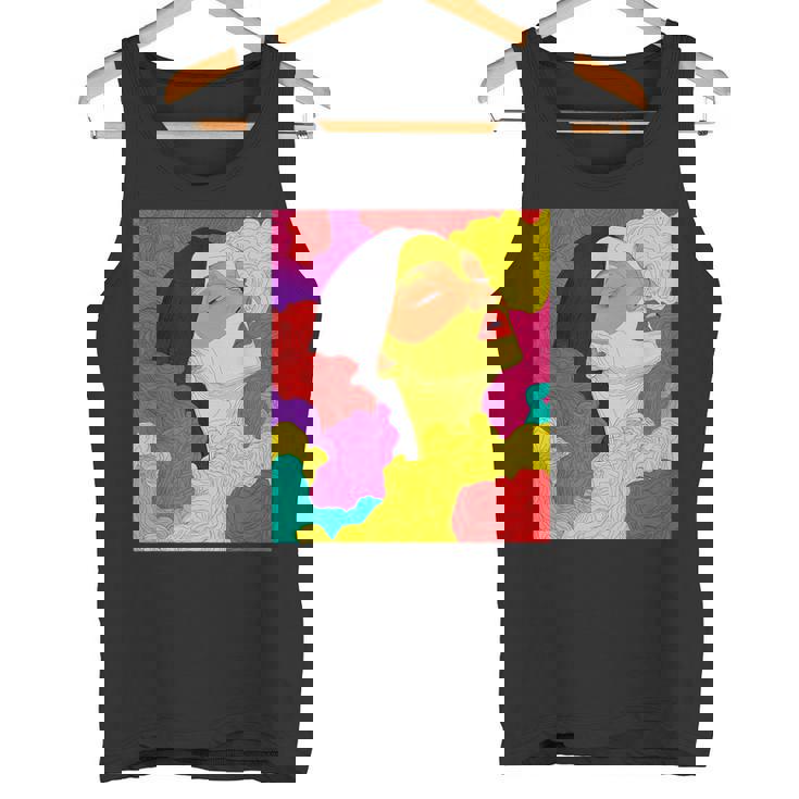 カラフルなドリームスケープ – シュールな顔と抽象的な波 タンクトップ
