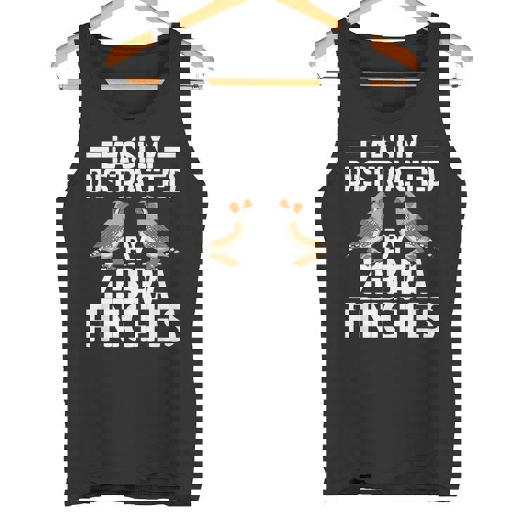 キンカチョウの飼育員はキンカチョウに気をそらされやすい タンクトップ