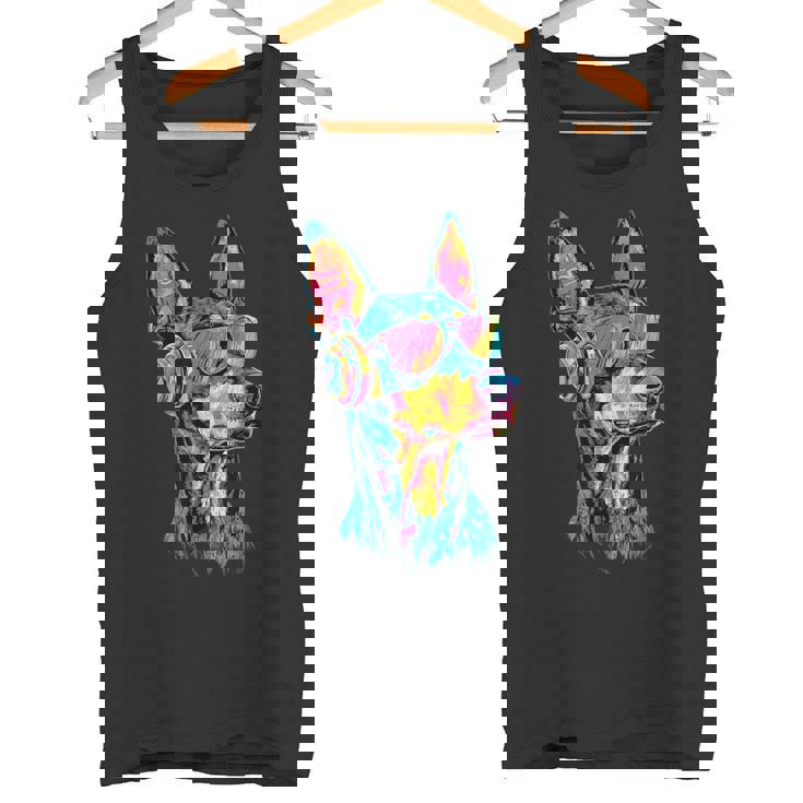 サングラスをかけたドーベルマン 犬のモチーフ 誇り高いドーベルマン タンクトップ