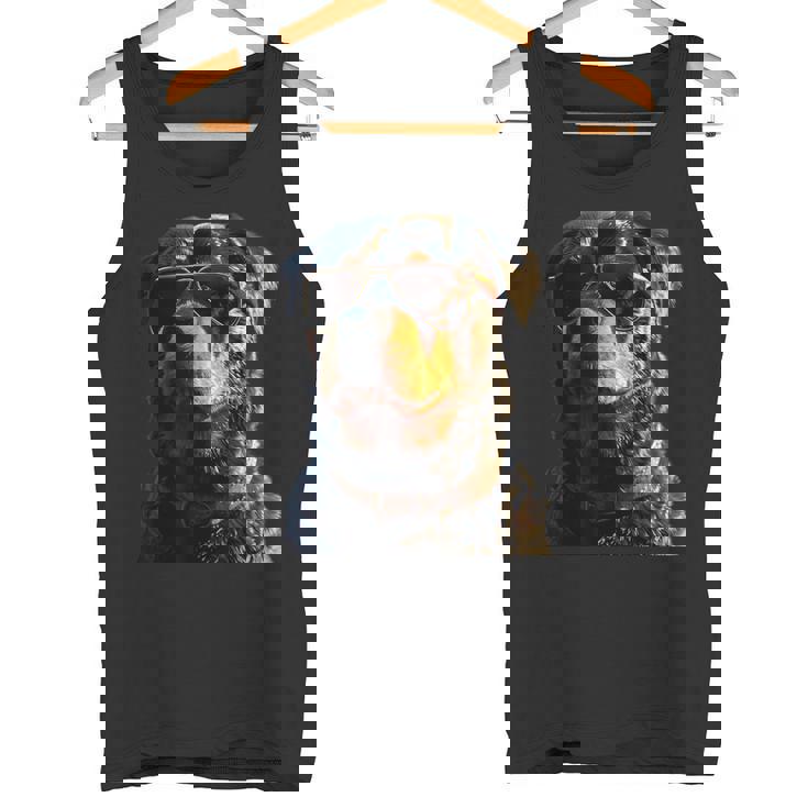 サングラスをかけたロットワイラー 愛犬自慢のロットワイラー タンクトップ