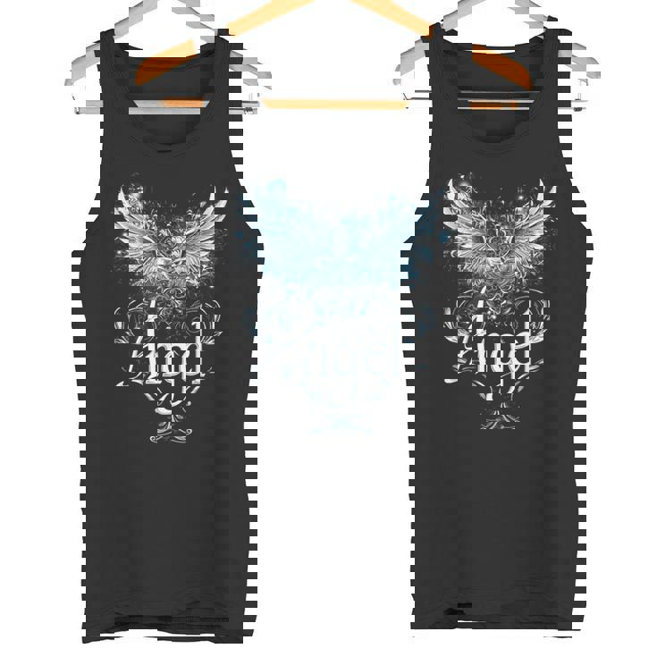 セラフィンの翼で昇天する天使のデザイン タンクトップ