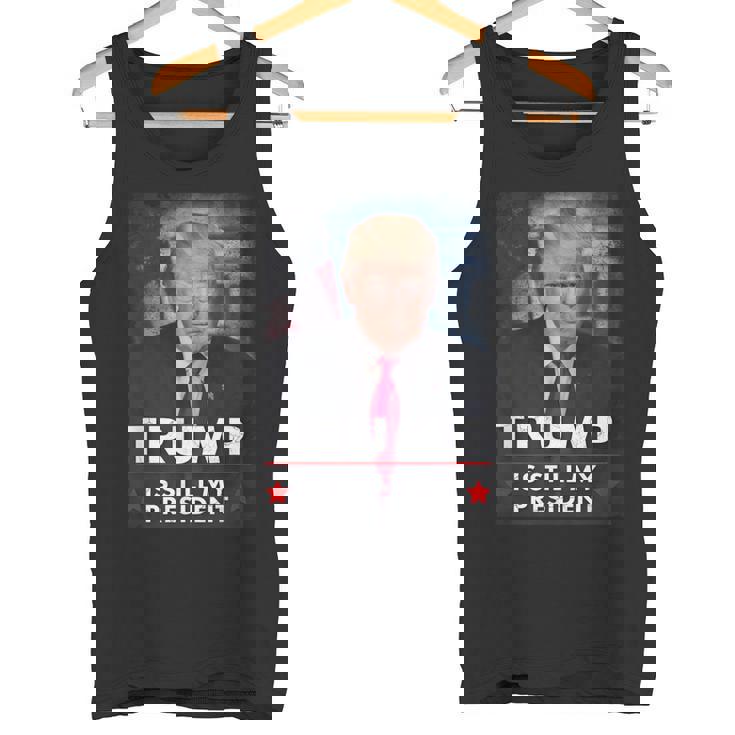 トランプはまだ私の大統領です タンクトップ