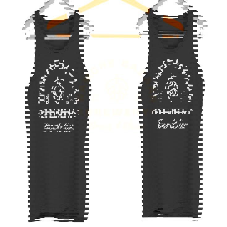 ナムチェバザール醸造所 ネパール ビール醸造所と展望 登山 タンクトップ