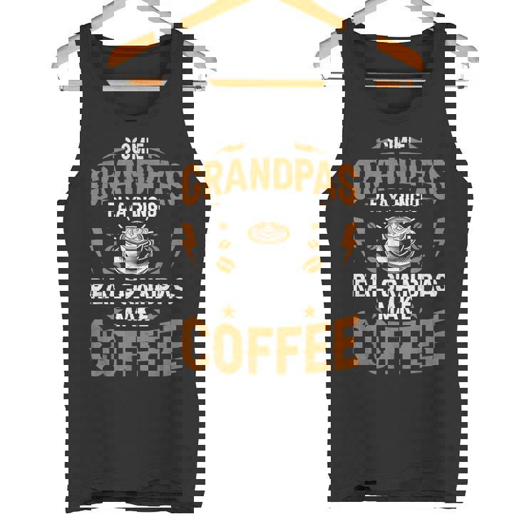 ビンゴをするおじいちゃんもいる本当のおじいちゃんがコーヒーを淹れる タンクトップ