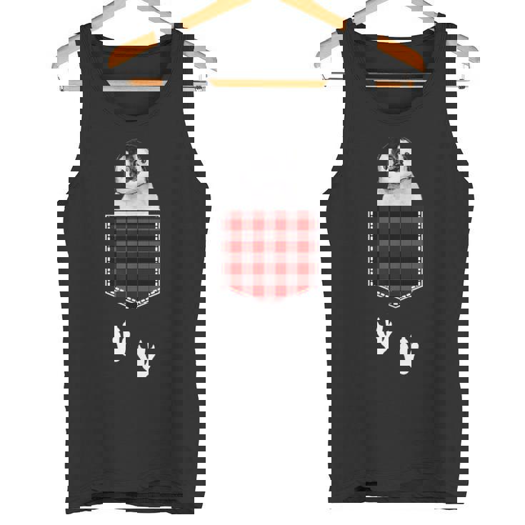 ポケットから覗き出るかわいいペンギン タンクトップ