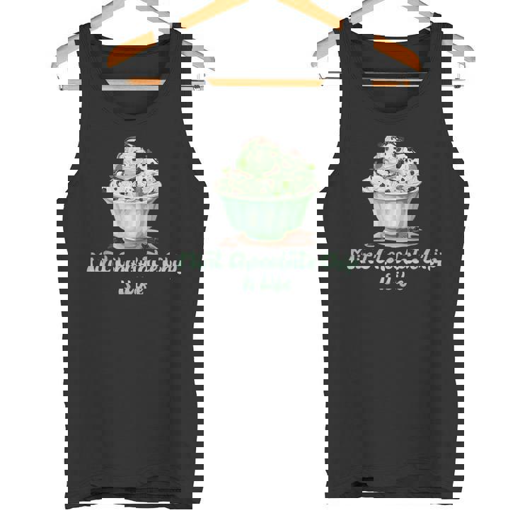 ミントチョコレートチップアイスイズライフ タンクトップ