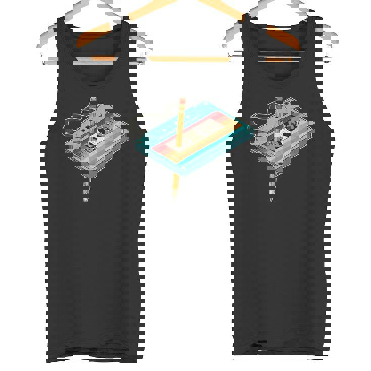 レトロ カセット テープ ペンシル 80 年代 90 年代の音楽ミックステープの振り返り タンクトップ