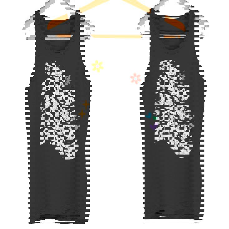 レトロ グルーヴィーなイム リンナ やってる リンナ 物事 面白い 母の日 タンクトップ