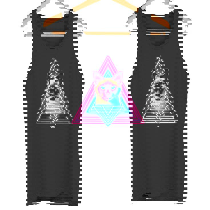 レトロな三角形のピラミッド猫のシャム猫 タンクトップ