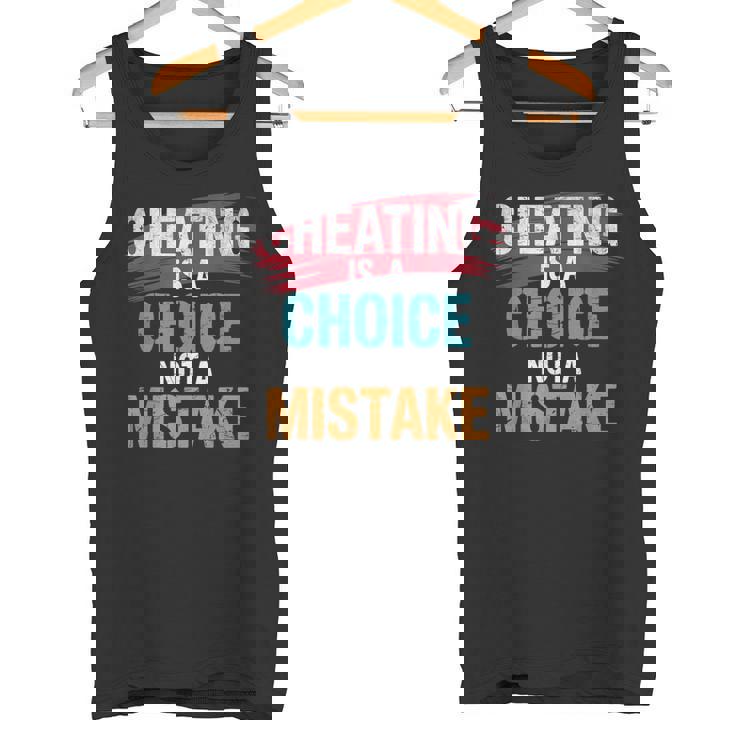 不正行為は選択であり、間違いではない詐欺師失恋のチート タンクトップ