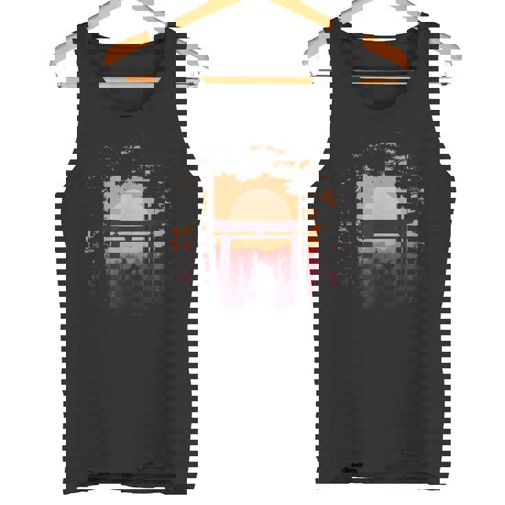 伝統的な日本の侍 日没と鳥居 タンクトップ