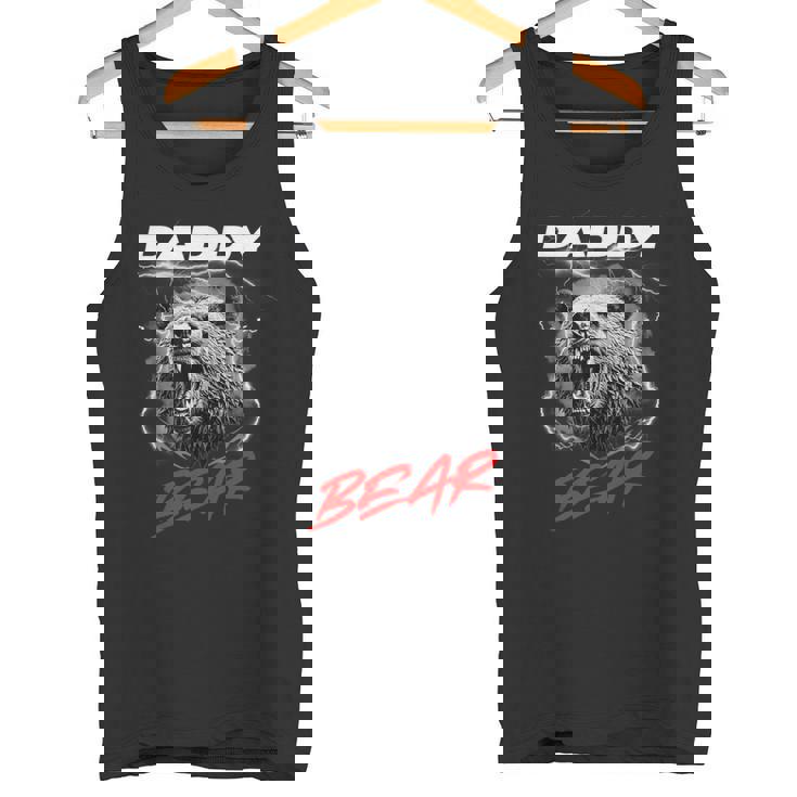 子グマを守る自慢のパパベア タンクトップ