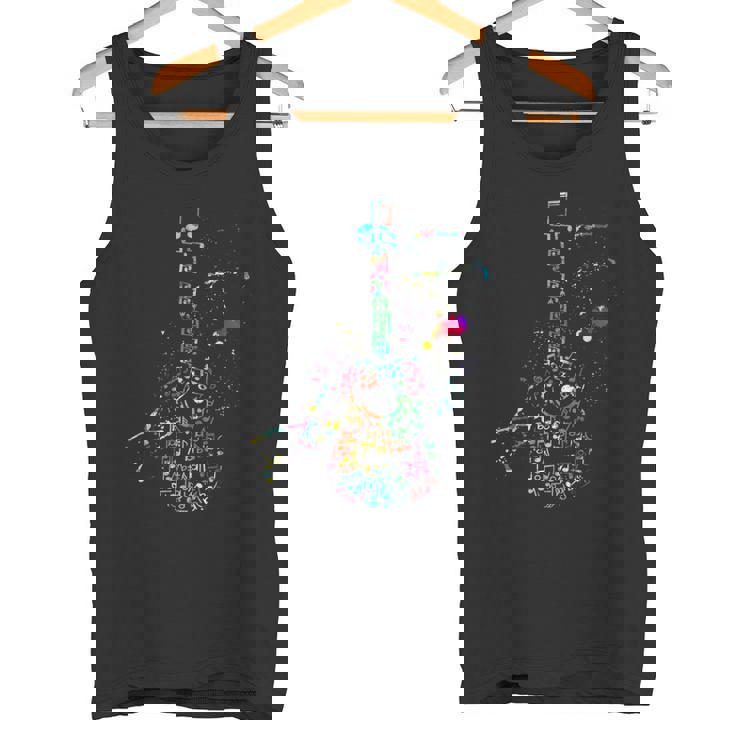 楽譜付きアコースティックギター、ギタリスト タンクトップ