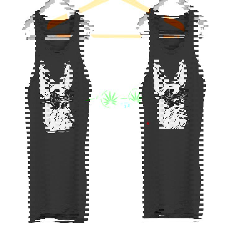 犬のサングラス喫煙420クールな雑草大麻マリファナ タンクトップ