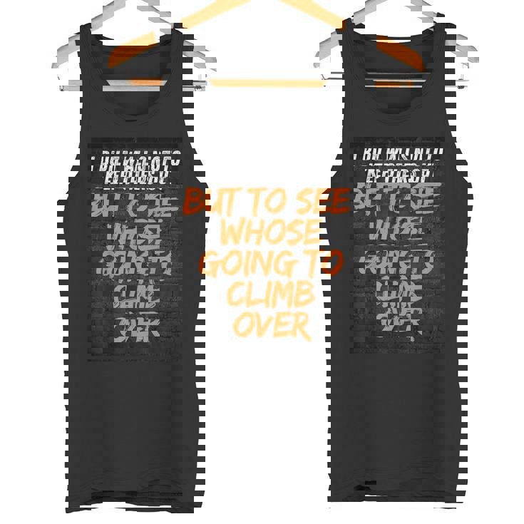 私は他の人を締め出すのではなく、見るために壁を作りました。 タンクトップ