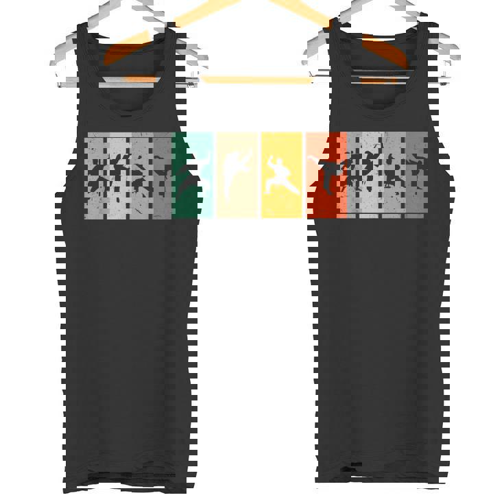 空手戦闘機シルエット空手 タンクトップ