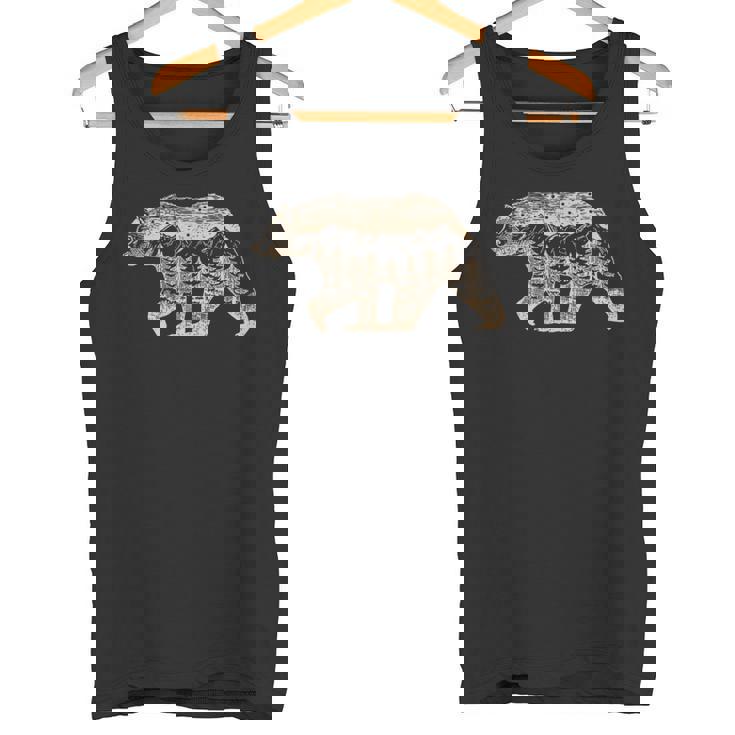 野生動物 レトロ 野生動物 クマ アウトドア 自然 森林 木 タンクトップ