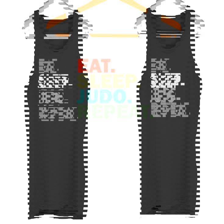 面白い柔道家が寝る柔道を食べる タンクトップ