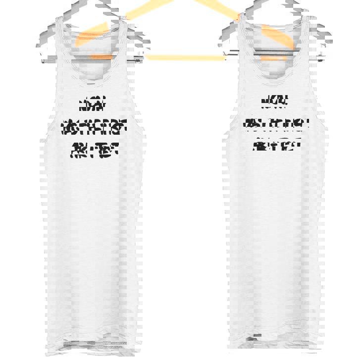 Clean Bible Character Humor – Noah The Ark-Itect Joke タンクトップ