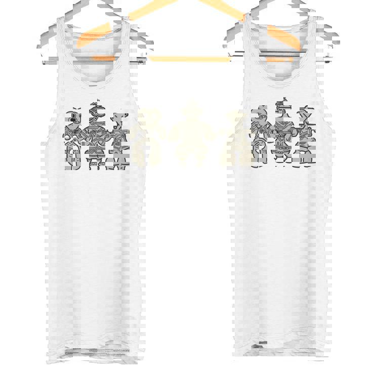 Tomodachi 土偶 縄文 時代 遮光器土偶 ハート形土偶 仮面の女神 宇宙人 はにわ かわいい シュール 長袖tシャツ タンクトップ