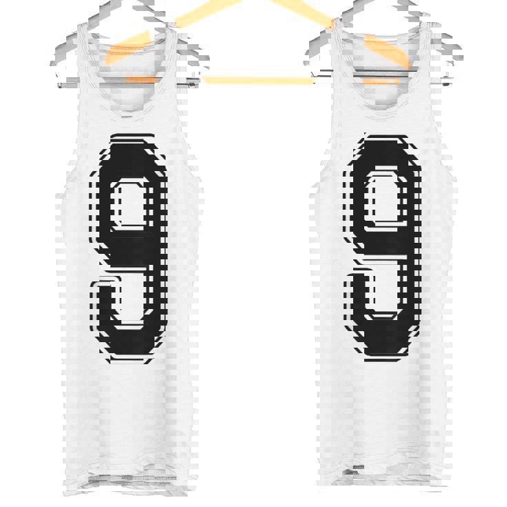 【バックプリント・背中側】9 数字 背番号 ユニフォーム ナンバー【ブラック／黒 の文字】スポーツ 練習着 部活 タンクトップ