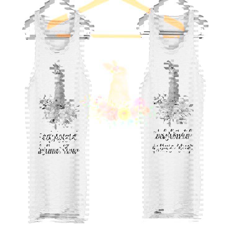 うさぎと花に気が散りやすい ウサギ かわいいウサギ タンクトップ
