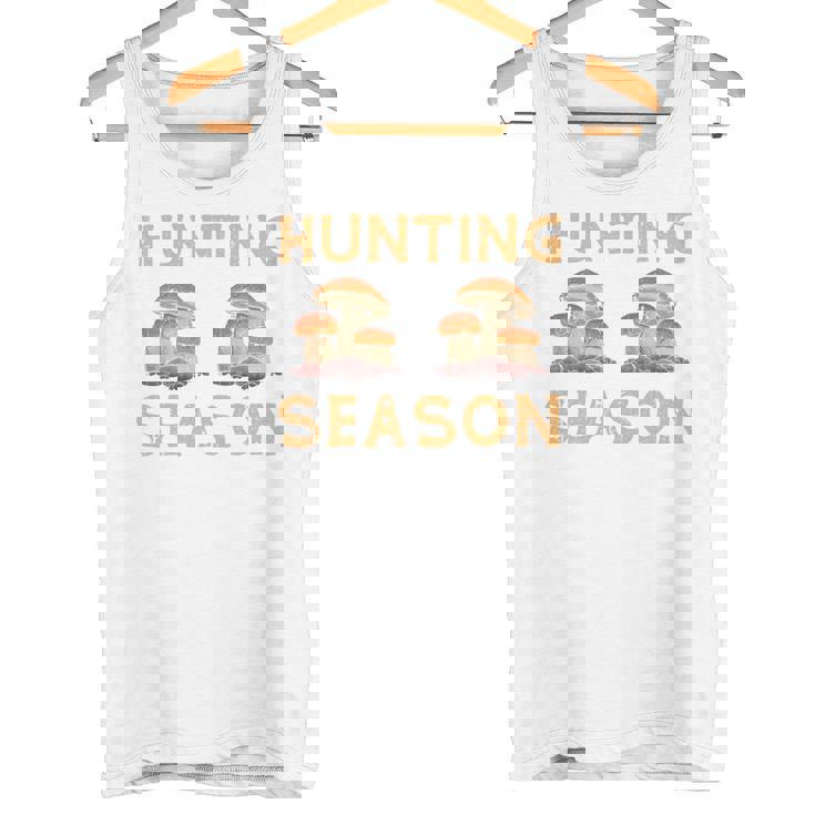 キノコ狩りの季節 長袖tシャツ タンクトップ